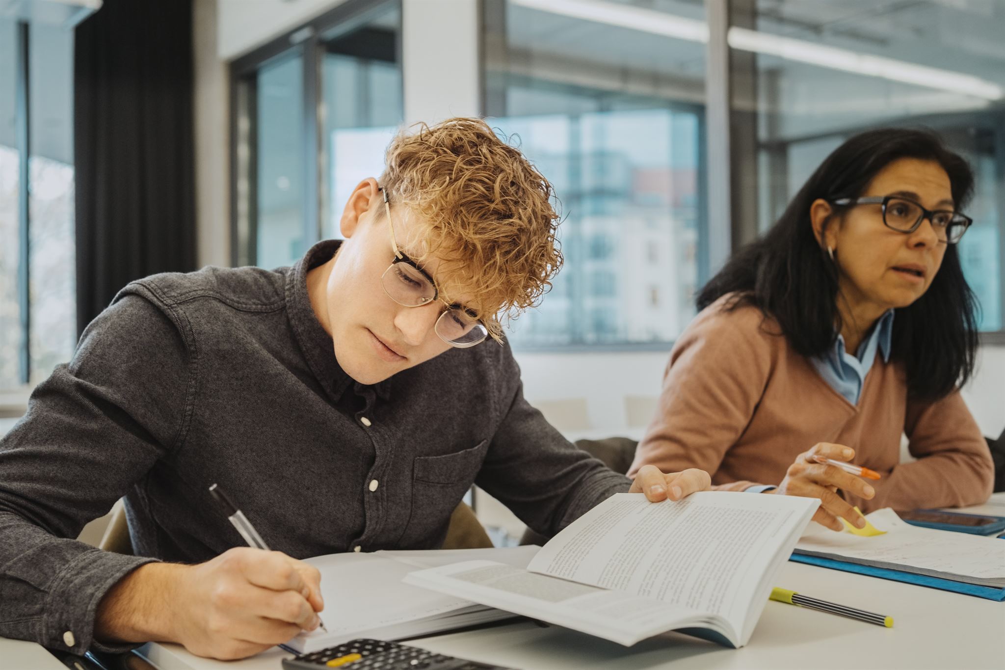 Adults-writing-and-consulting-textbooks